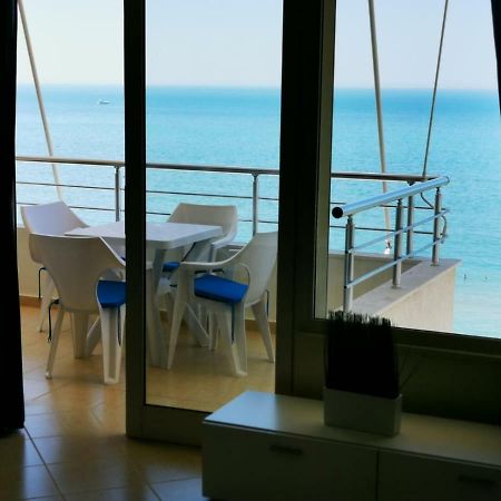 Matin Apartment Sea View Дуррес Екстер'єр фото
