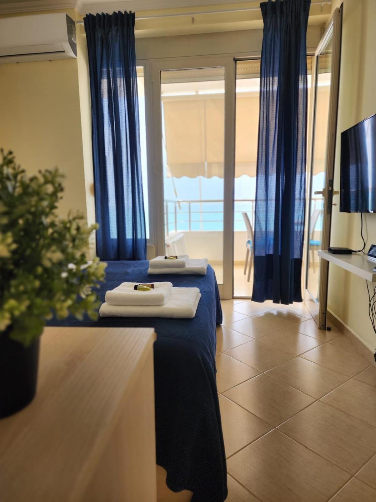 Matin Apartment Sea View Дуррес Екстер'єр фото