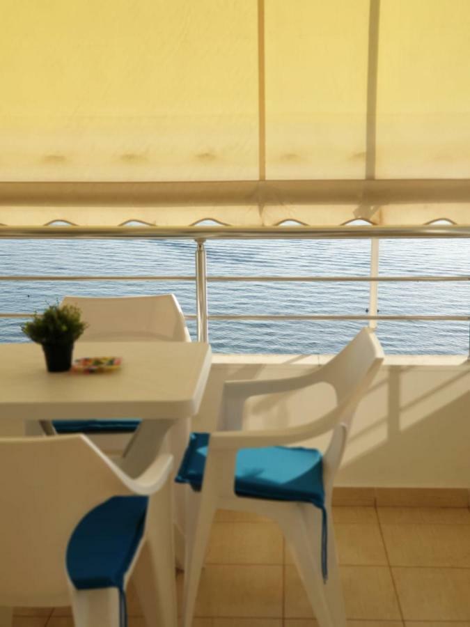 Matin Apartment Sea View Дуррес Екстер'єр фото
