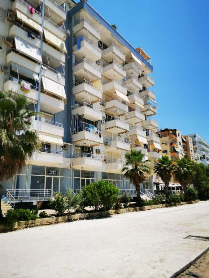 Matin Apartment Sea View Дуррес Екстер'єр фото